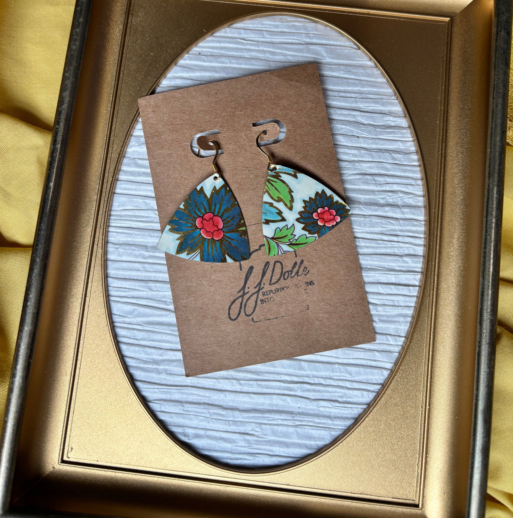 Vintage Tin Earrings – Lightweight Floral Earrings