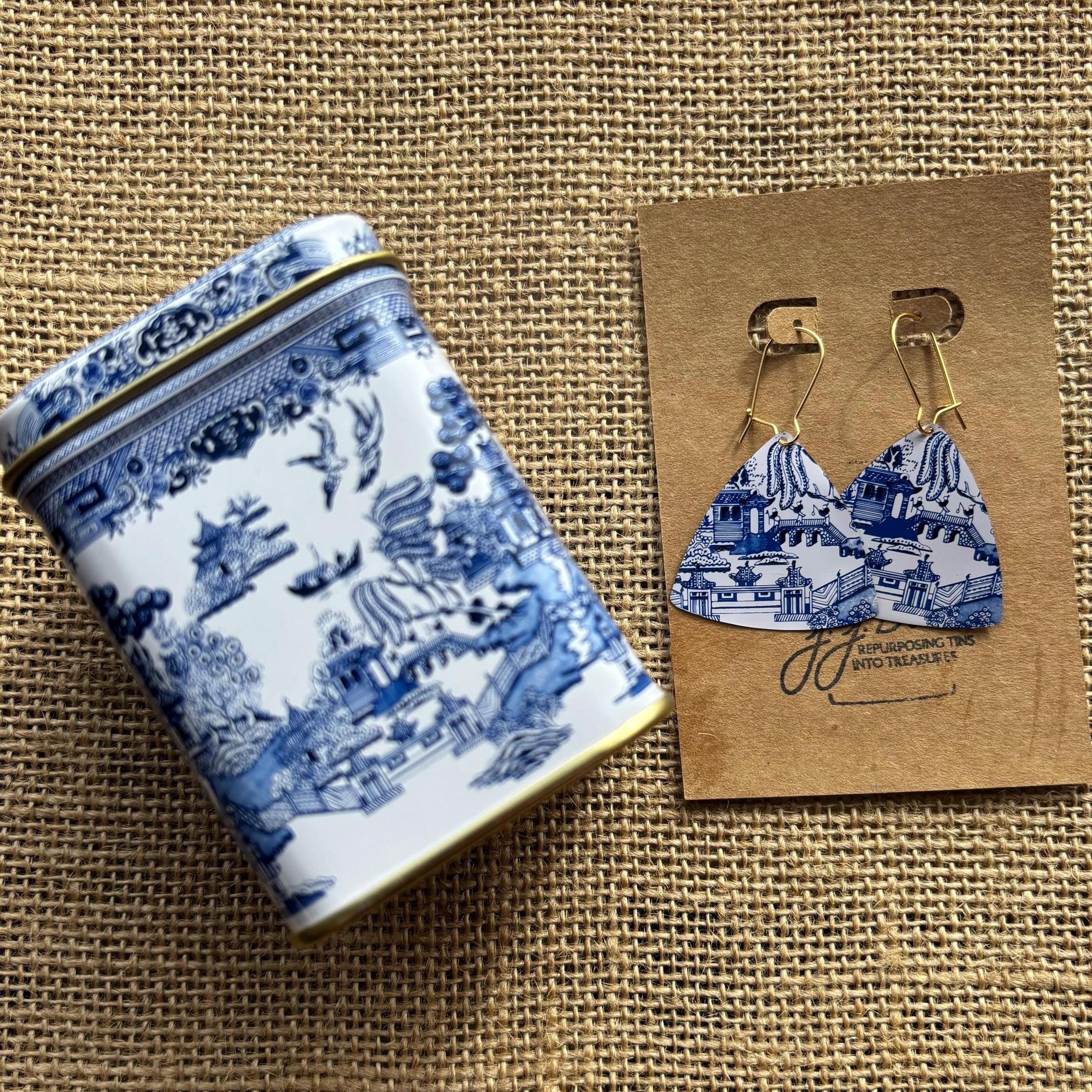Vintage Blue Willow Tin Earrings – Upcycled Jewelry