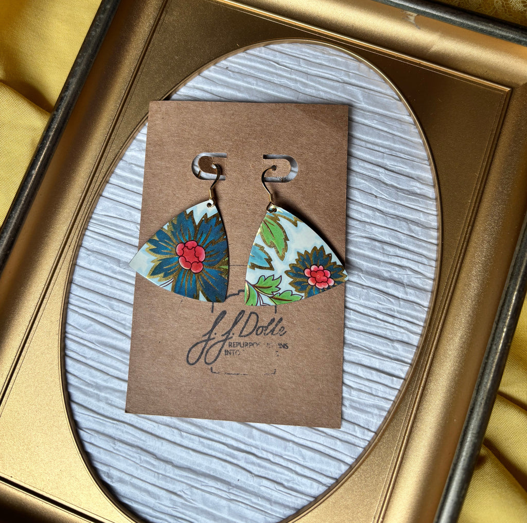 Vintage Tin Earrings – Lightweight Floral Earrings
